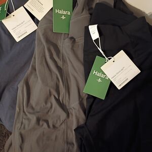 Halara Leggings in Black and Gray